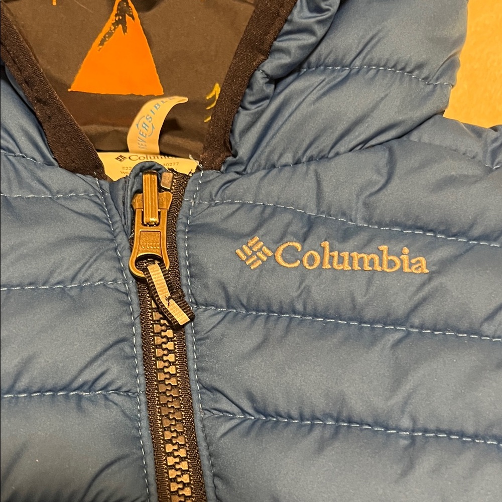 Columbia | Reversible Puffer Snowsuit 3-6M - Picture 2 of 8